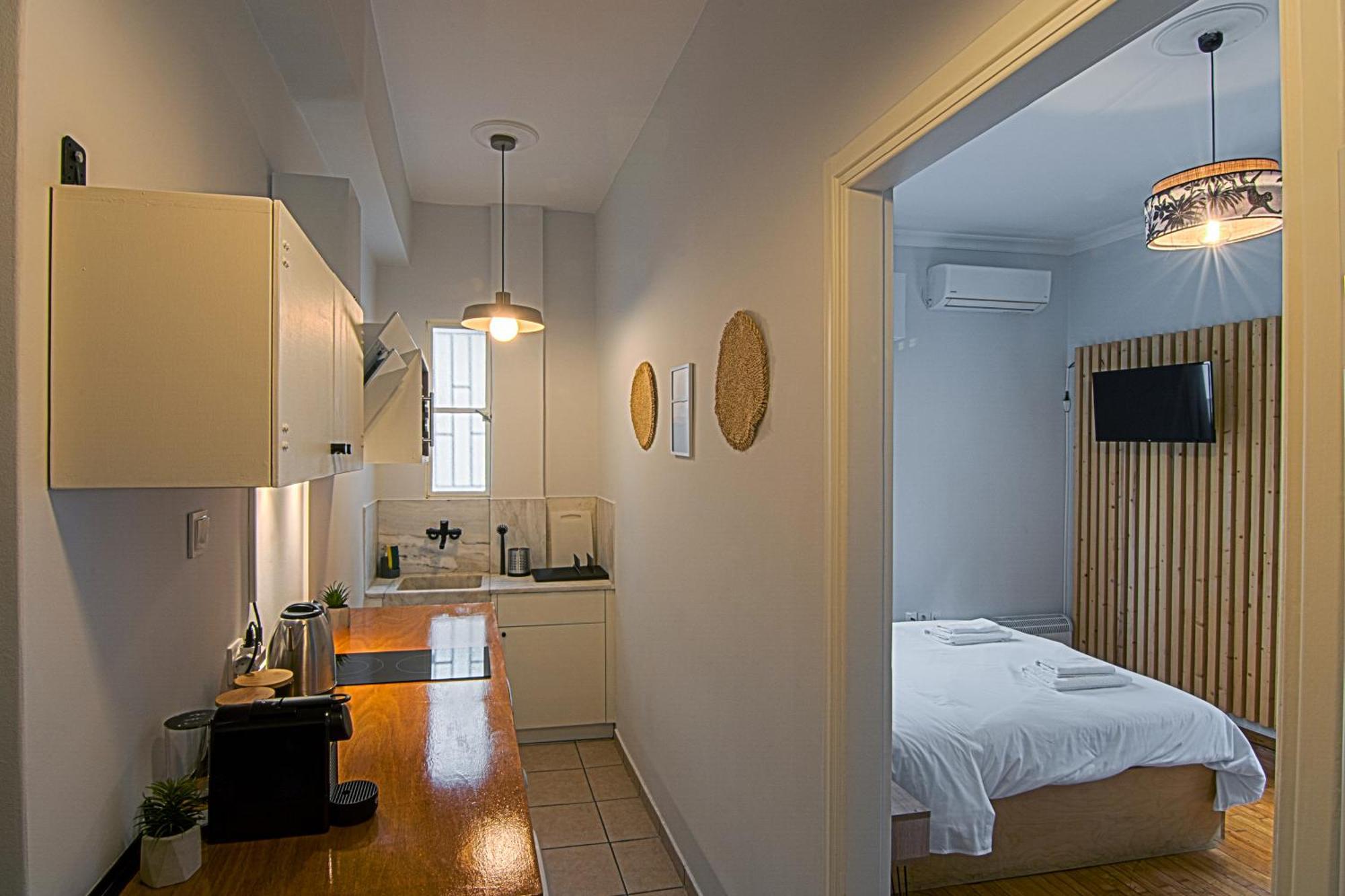 Exarcheia Urban Studio Apartment Athènes Extérieur photo