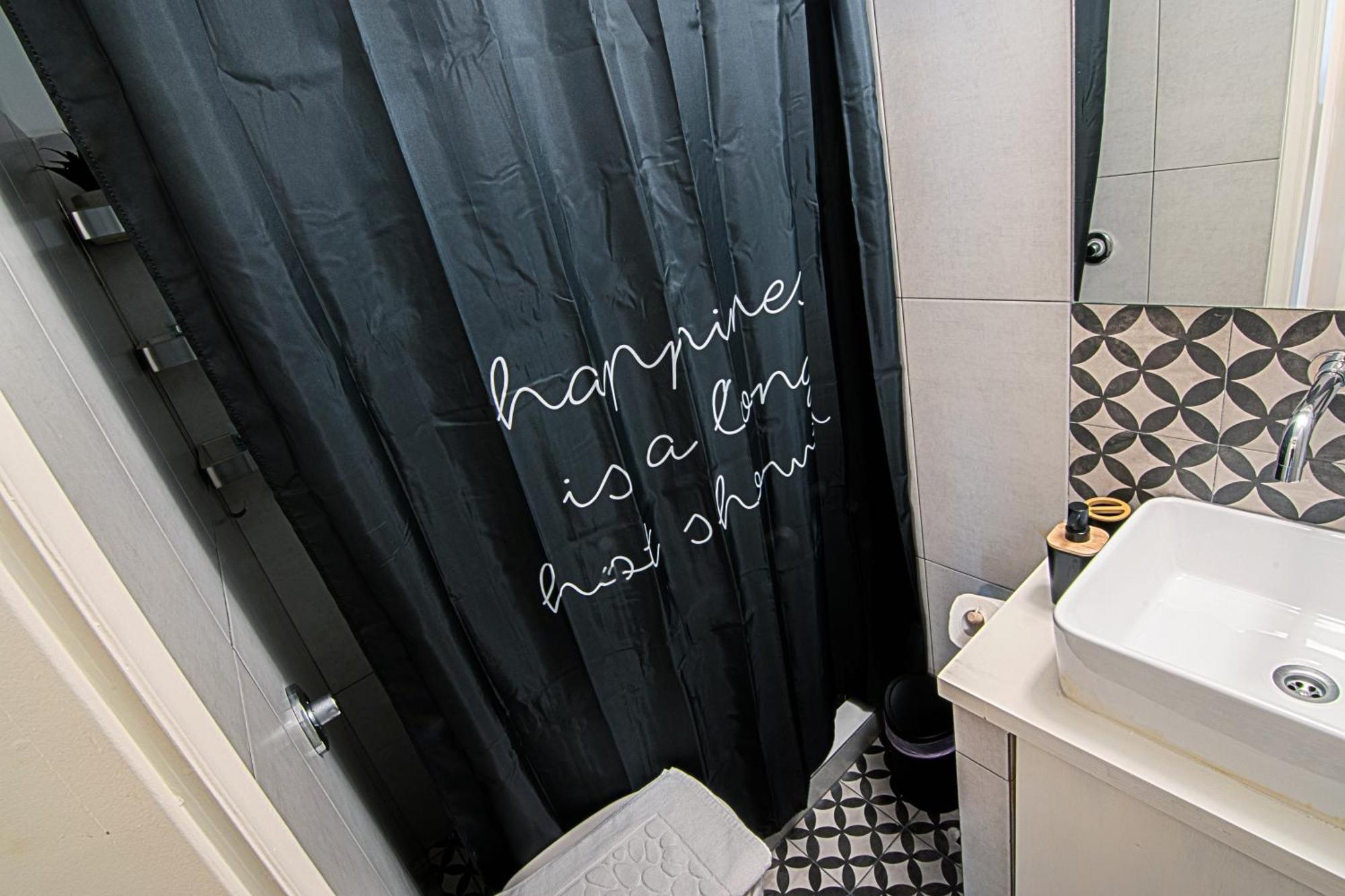 Exarcheia Urban Studio Apartment Athènes Extérieur photo